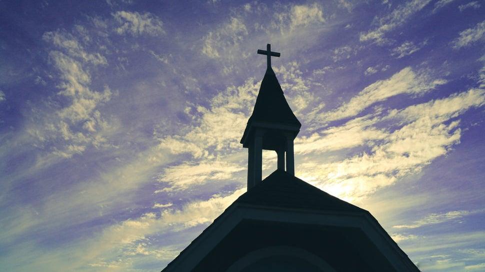 Jadwal-Ibadah-Jumat-Agung-2025-di-Gereja-Kristen-Bandung-18-April-2025-Cek-Jadwalnya-di-Sini.jpg