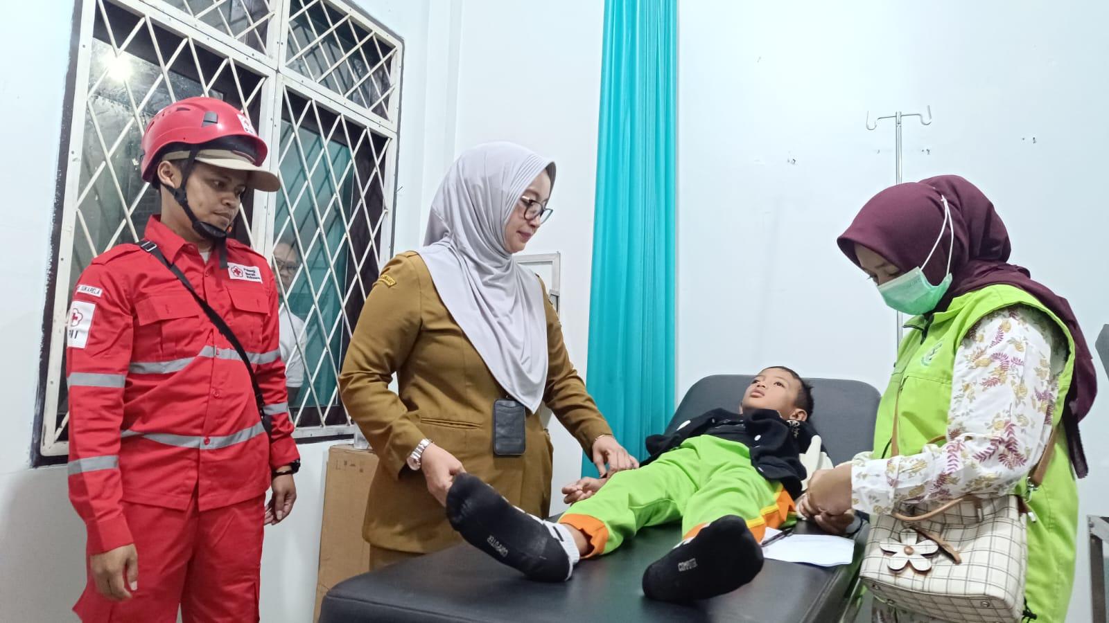 BREAKING NEWS  - Bupati Garut Tetapkan Status KLB Kasus Keracunan Jilid 2, Korban Capai 131 Orang