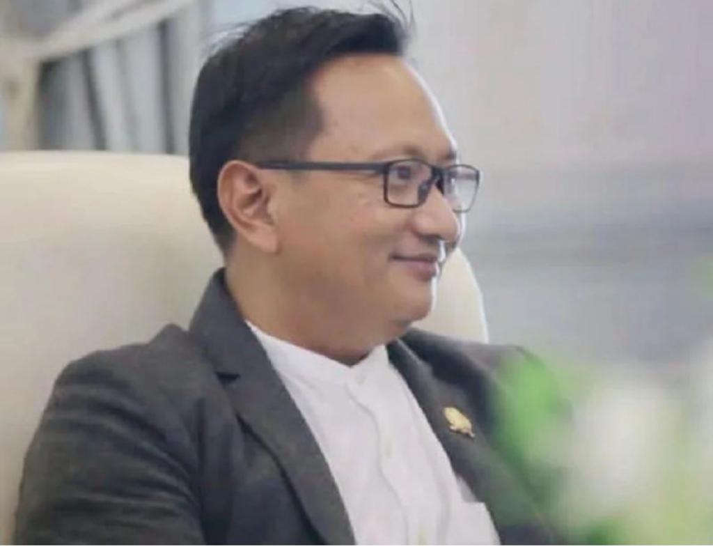 Ketua-Komisi-I-DPRD-Jawa-Bara-Bedi-Budiman5342.jpg