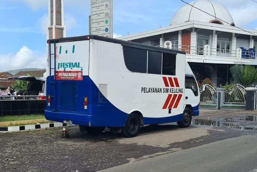 Mobil-SIM-Keliling-Polres-Ciamis.jpg