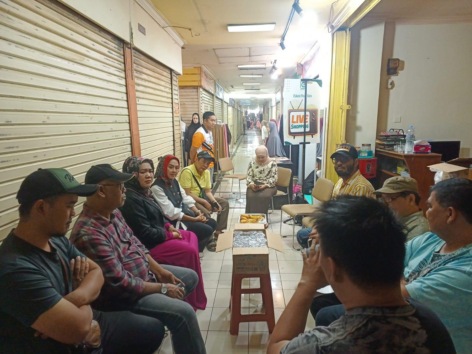 Pedagang Pasar Baru Bandung Tuntut Perpanjangan STPB dan Renovasi, Pemerintah Diminta Berikan Solusi