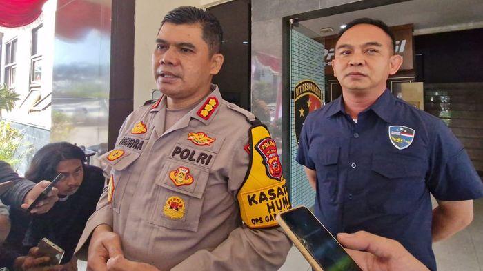 Polda-Jabar-Kombes-Hendra-Rochmawan-dan-Kombes-Resza-Ramadianshah.jpg
