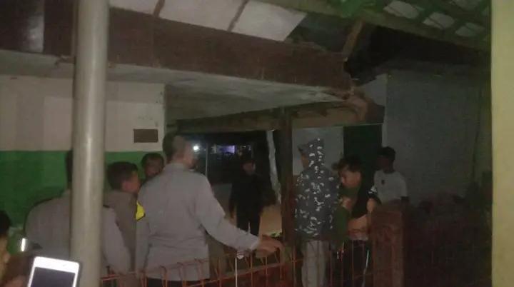 Pria Mencurigakan Ditangkap Warga Cimanggung Sumedang, Tak Punya KTP, Diduga Mau Curi Motor