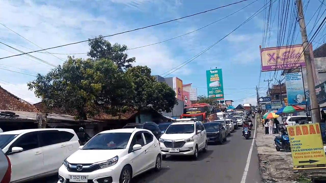 Arus Balik di Lingkar Gentong, 242.831 Kendaraan Tinggalkan Tasikmalaya