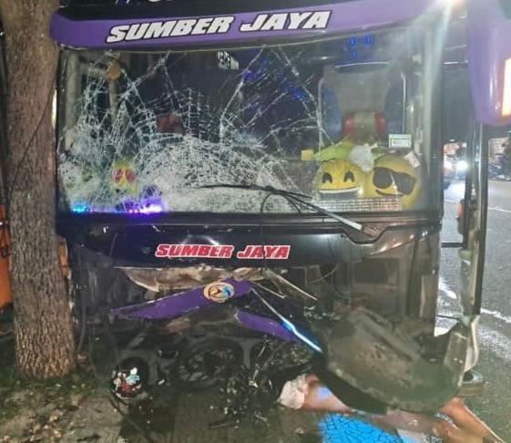 Kecelakaan Maut di Ciamis, Remaja dan 2 Anak di Bawah Umur Tewas usai Bawa Motor Tabrak Bus