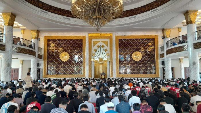 Naskah Singkat Khutbah Jumat 24 Oktober 2025: Bijaklah dalam Menyebarkan Pengetahuan