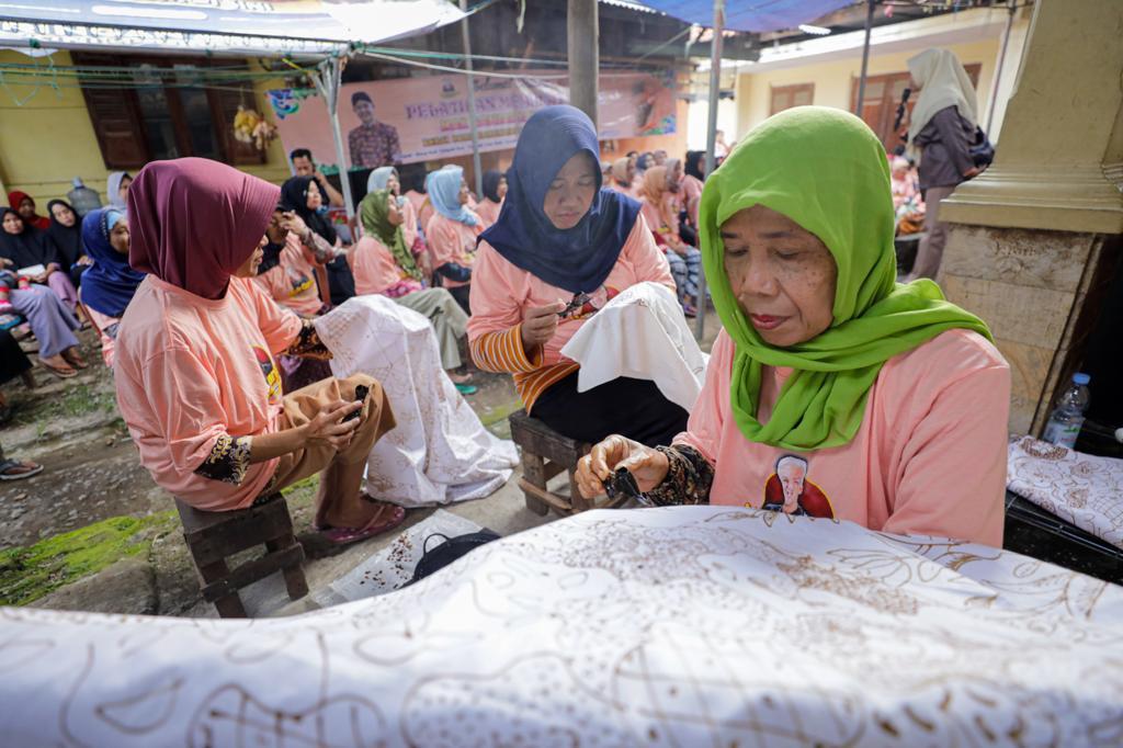 UNESCO Akui Batik Warisan Dunia dari Indonesia, Perajin di Cirebon Dapat Pelatihan Tingkatkan SDM