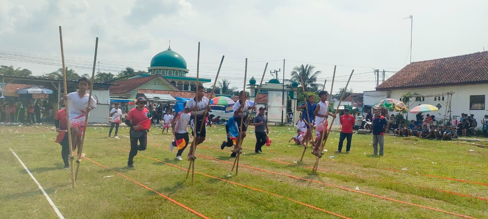 Melihat Keseruan Anak-anak SD di Pangandaran Mainkan Permainan Tradisional
