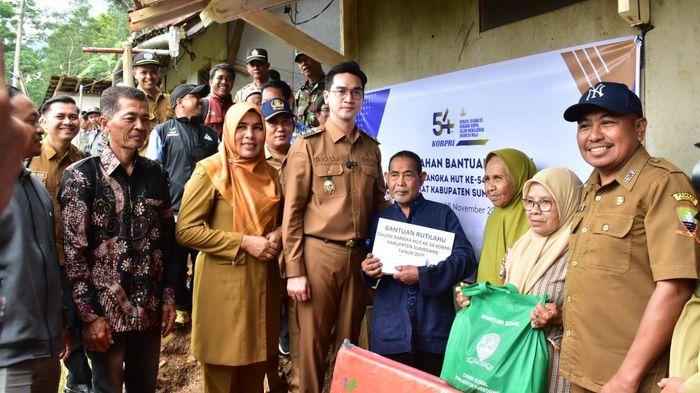 rutilahu-BANTUAN-HUT-KORPRI-Wakil-Bupati-Sumedang-18112025.jpg