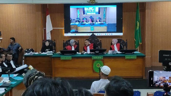 sidang-pk-6-terpidana-kasus-vina-cirebon.jpg