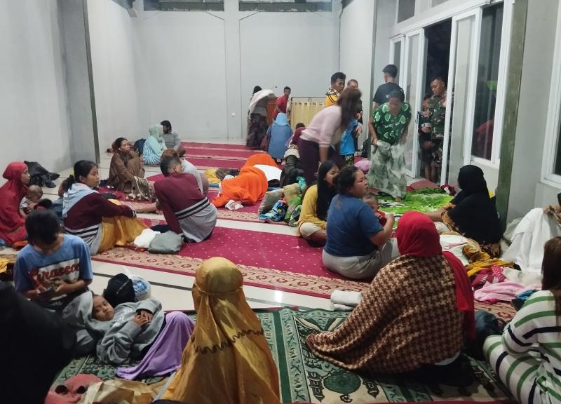 Cerita Tedi Hampir Terbawa Arus saat Banjir Bandang di Kampung Lamajang Peuntas: Saya Pegang Pagar