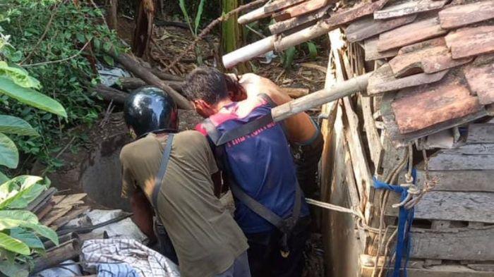 warga-di-sumedang-tercebur-ke-sumur-26102024.jpg