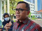 Abdullah-Azwar-Anas-saat-diwawancarai-awak-media-di-Istana-Wakil-Presiden.jpg