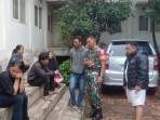 Babinsa-Desa-Cibeusi-sumedang-GEREBEK-KURIR-NARKOBA-22102025.jpg