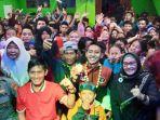 Beckham-Putra-Disambut-Warga.jpg