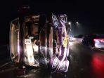 Dok-PJR-Tol-Cipularang-BUS-PEZIARAH-TERGULING-Senin-3062025.jpg