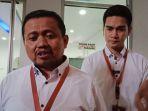 Dony-Ahmad-Munir-dan-Fajar-Aldila-di-KPU-Senin-2392024.jpg