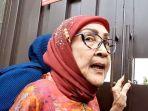 Ibunda-Ferry-Irawan-Hariati-datangi-rumah-Venna-Melinda-namun-kecewa-kedatangannya-ditolak.jpg