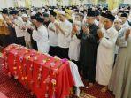 Ilustrasi-Sholat-Jenazah.jpg