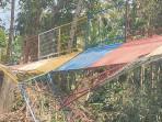 JEMBATAN-GANTUNG-Pangandaran-ambrol-siswa-jatuh-ke-sungai-4102025-1.jpg