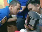 Kepala-Bocah-Tersangkat-Kaleng.jpg