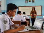 Panduan-Akses-Soal-TKA-2025-di-Situs-Pusmendik-untuk-Siswa-Kelas-12-SMASMK.jpg