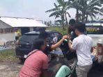 Polisi-evakuasi-motor-di-jalan-gub-sewaka-270125.jpg