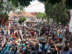 Ribuan-buruh-di-Garut-akan-turun-ke-jalan-dalam-aksi-kenaikan-Up.jpg