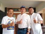 Tatang-Budie-Utama-Razak-dubes-kolumbia-di-rumah-Umuh-Muchtar-dan-bertemu-Erwan-Setiawan.jpg