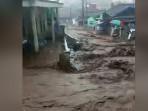 banjir-bandang-garut-20112025-1.jpg