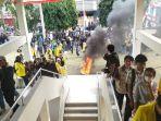 demo-di-DPRD-Kota-Tasikmalaya-Kamis-2282024.jpg