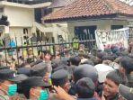 demo-indonesia-gelap-di-tasik-ricuh-1.jpg