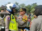fr56tt6t83.jpg