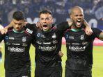 tyronne-del-pino-ciro-alves-david-da-silva-Persib-1.jpg