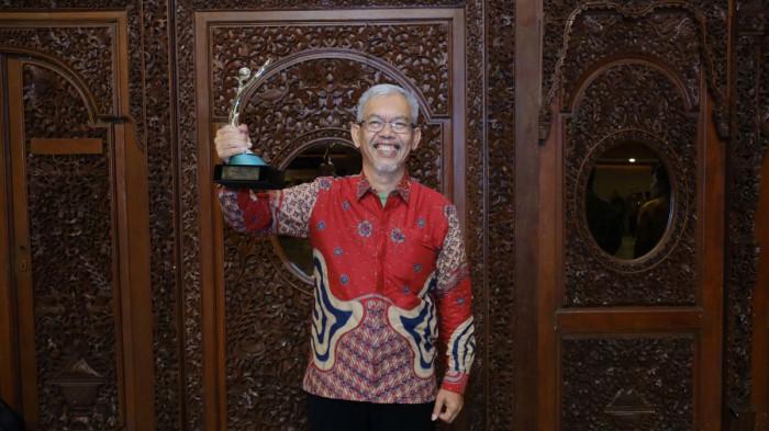 RAIH PROPER HIJAU DARI KEMENTERIAN LINGKUNGAN HIDUP
