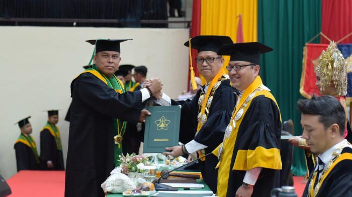 WISUDA DOKTOR DI USK