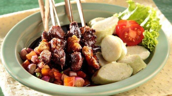 Berikut resep sate kambing kecap pedas.