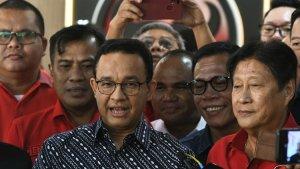 Anies-Baswedan-bersama-Ketua-DPD-PDIP-Ady-Widjaja.jpg