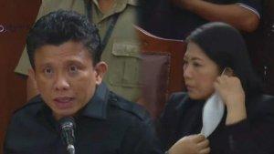 Ferdy-Sambo-dan-Putri-Candrawathi-membuka-masker-saat-persidangan.jpg