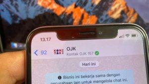Ilustrasi-cara-cek-pinjol-ilegal-atau-legal-lewat-WhatsApp-OJK.jpg