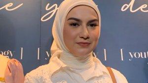 Irish-Bella-ketika-ditemui-di-kawasan-Bendungan-Hilir-Jakarta-Pusat.jpg