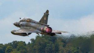 Jet-Tempur-Mirage-2000.jpg