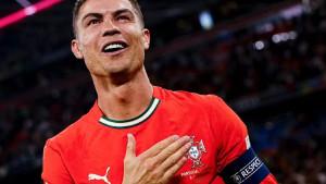 Kapten-Timnas-Portugal-Cristiano-Ronaldo-32.jpg
