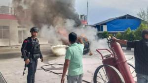 Satu-unit-mobil-Toyota-Vios-BK-1457-LAB-terbakar-di-SPBU.jpg