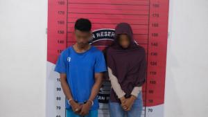 Seorang-janda-berinisial-In-27-bersama-seorang-pemuda-berinisial-TS-22-digerebek-warga.jpg