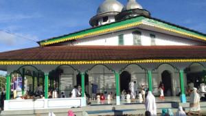 Shalat-Idul-Adha-Maluku-Tengah.jpg