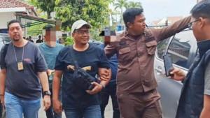 Tim-Tabur-Kejati-Aceh-berhasil-meringkus-buronan-kasus-tindak-pidana-perdagangan-orang.jpg