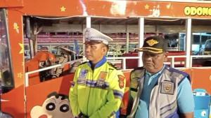 Tim-gabungan-Dinas-Perhubungan-anggota-TNI-Polri-gelar-razia-kendaraan-odong-odong.jpg