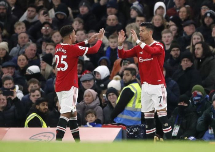 Cristiano-Ronaldo-kanan-masuk-di-babak-kedua-laga-Chelsea-vs-Manchester-United.jpg