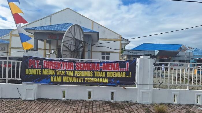 Dokter-spesialis-di-RSUD-Sultan-Iskandar-Muda-SIM-Nagan-Raya-melancarkan-mogok-kerja-terbatas.jpg